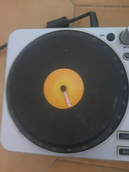 Mesa mistura DJ Anos 90 por USB