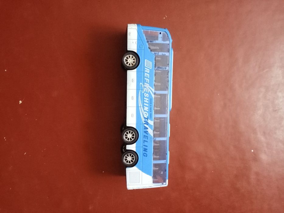 Автобус дитячий іграшка інтерактивна