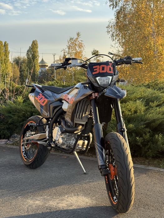 мотоцикл kovi max 300 motard