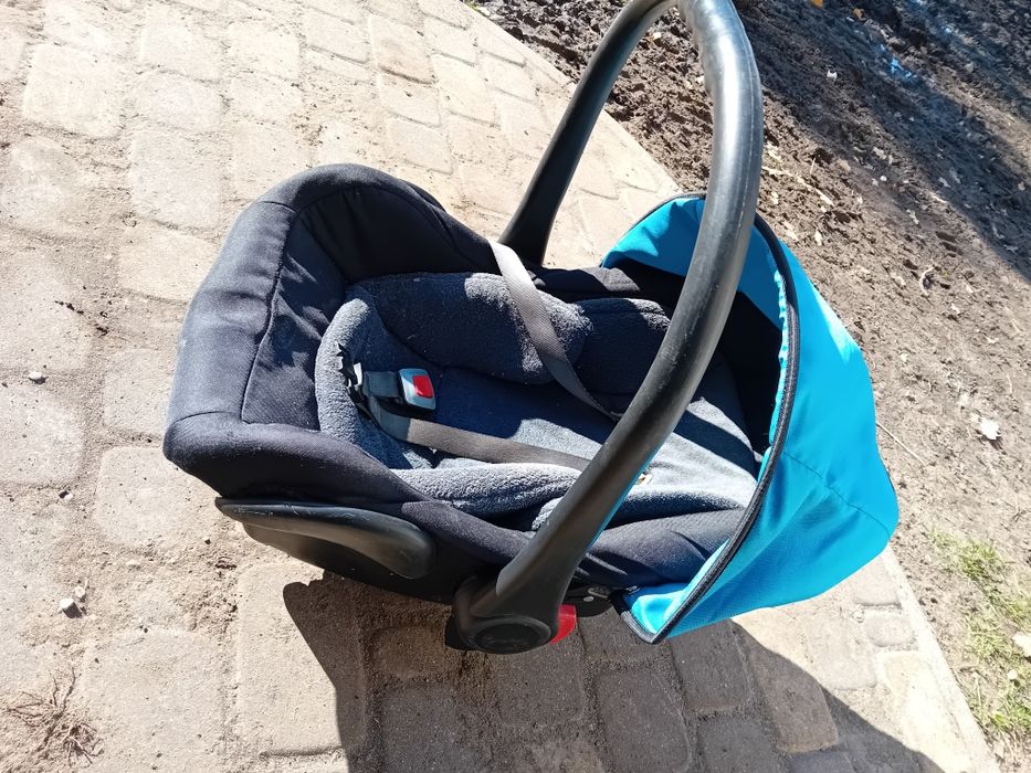 Sprzedam nosidełko dla noworodka   fotelik  rozkładany  i chodzik