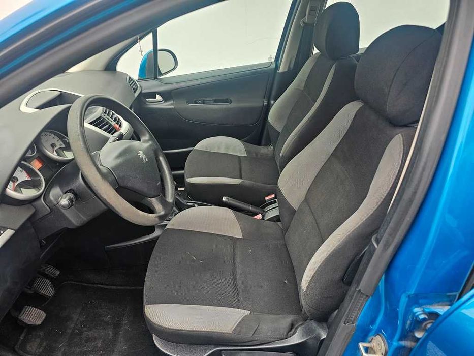 Peugeot 207 1.4i 16v 90Cv 190.000Km 11/2007
