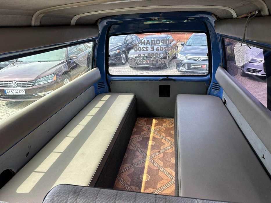 Продам Mazda E-series пасс. 1998р. #76341