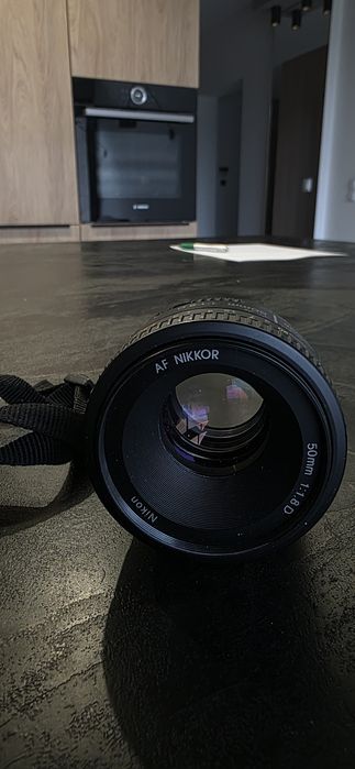 Nikon d3500 lustrzanka aparat dwa obiektywy  18-140 oraz portretowy.