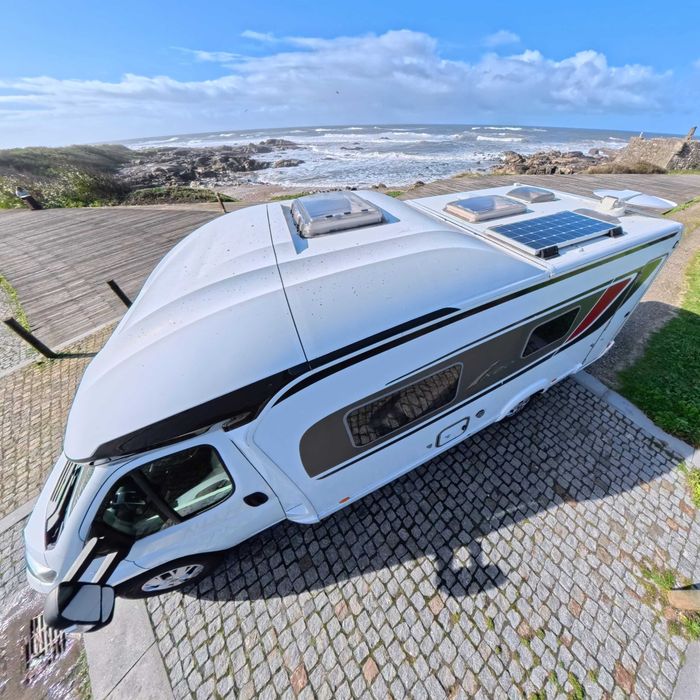 Autocaravana Burstner IT 680 G – 2016
