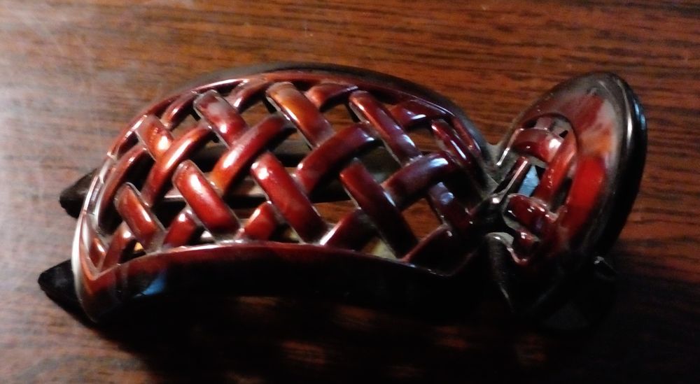 Заколка для волосся