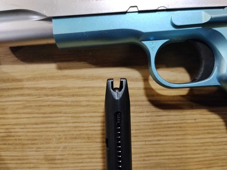 Пистолет детский игровой металлический на пульках (с деффектом) Кольт 1911 Colt