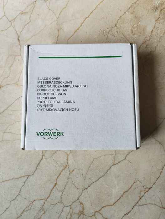 Bimby TM6 com Acessórios, Livro e Bolsa de Transporte