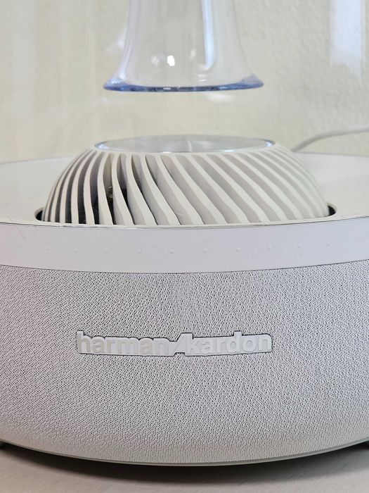 Акустична система HARMAN KARDON Aura Studio 3 White