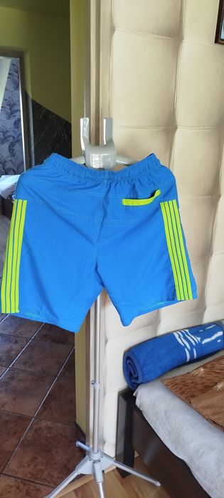 Krótkie spodenki męskie z gumowym pasem roz.80-92 cm. W idealnym stani