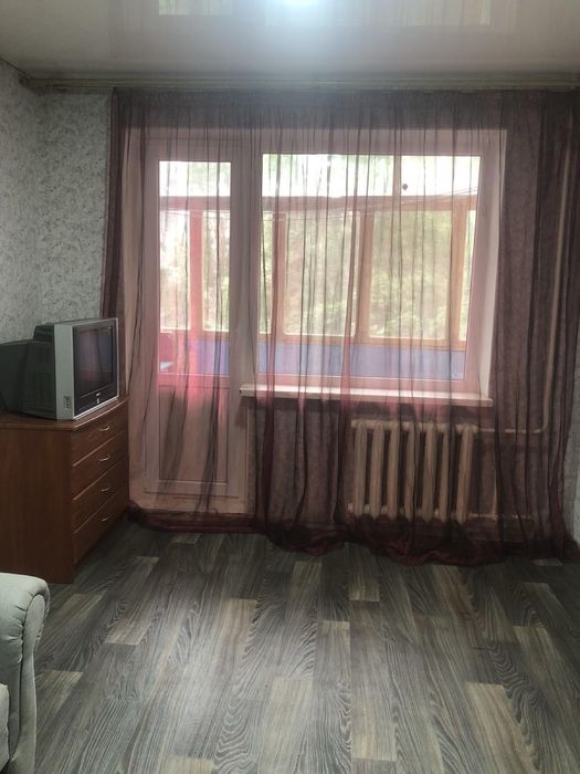 Оренда 1-кімнатну біля Варуса та швидкісного