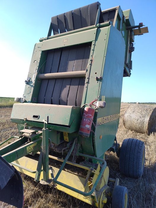Prasa john deere 590