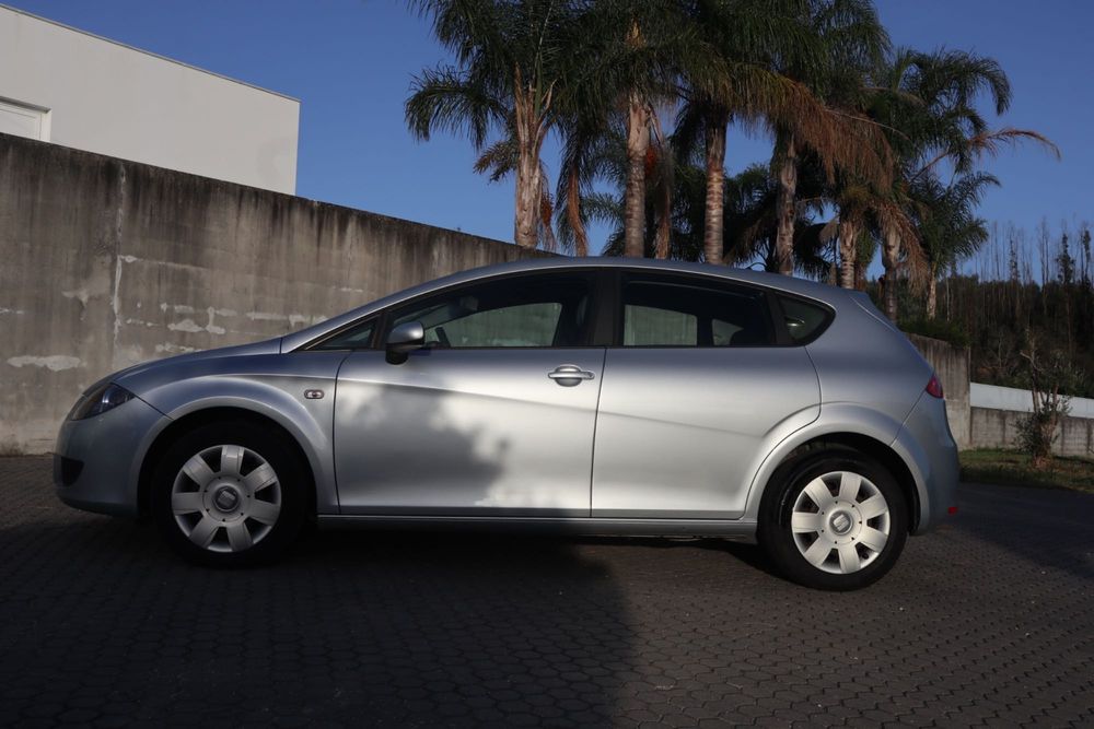 SEAT Leon 1.9 TDI 105cv Eco Style | 2009 | 2ª Proprietária — photo 5