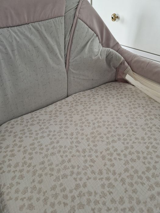 Łóżeczko dostawka chicco next2me