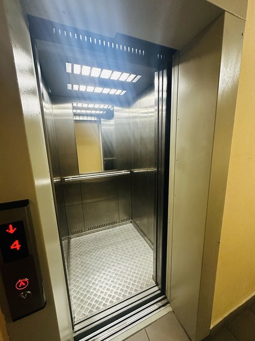Продаж 1-к квартири 48 м² з кухнею-студією, ремонтом та ГЕНЕРАТОРОМ в ЖК "Сонячний"!