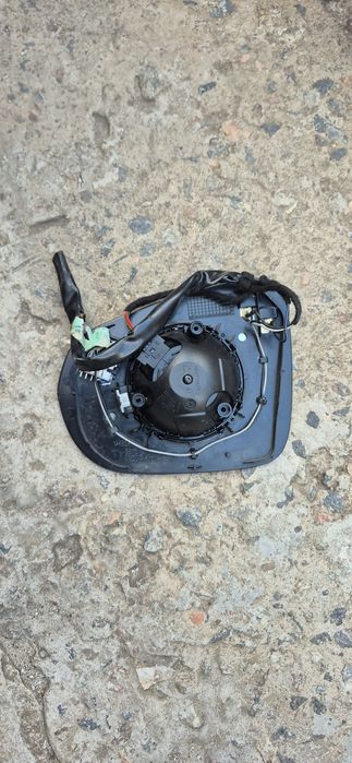 Продам зеркало( стекло) от Шевроле Треиблезер 21 года