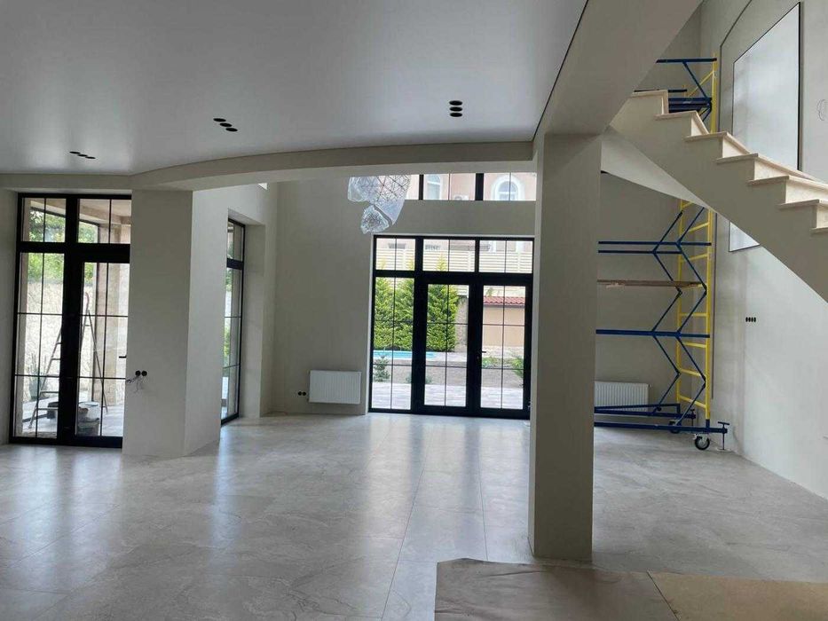 House by the address st. Kulikovo pole pl Oktyabrskoy revolyutsii pl (area 280 m²) - Atlanta.ua - photo 2