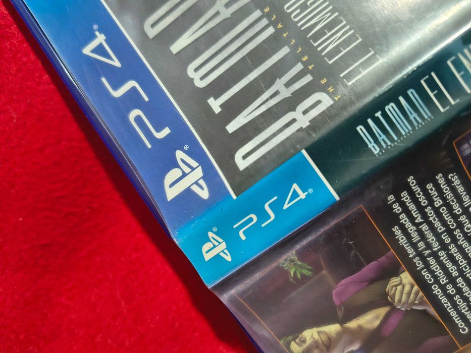 Batman The Enemy Within PS4