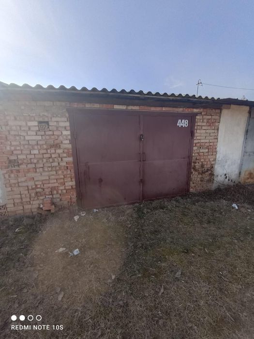 Гараж в кооперативі