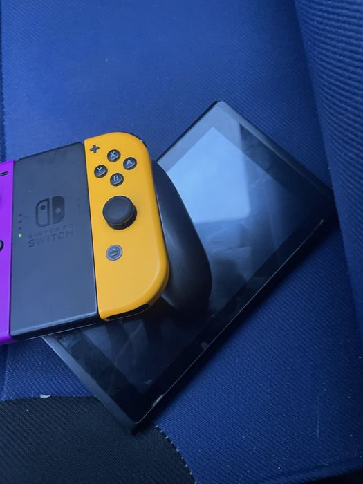 Nitendo switch como nova  poucas vezes usadas