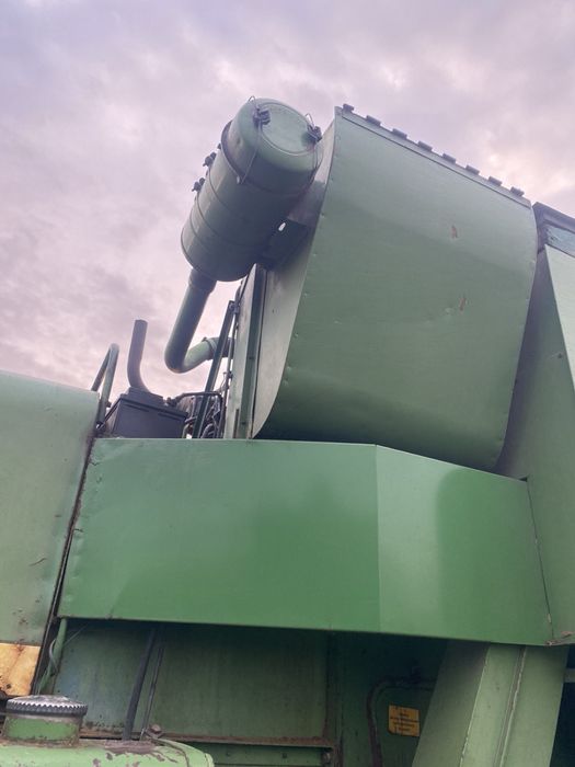 Продам комбайн John Deere 935