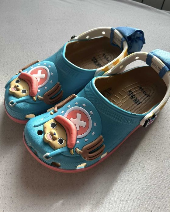 Crocs x One Piece