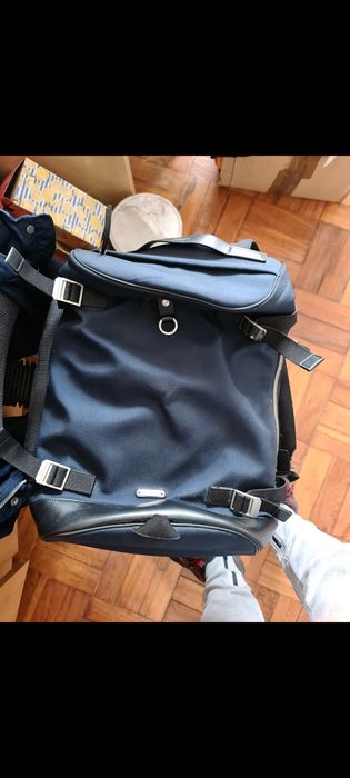 Mochila Saint Laurent por acessórios ps5