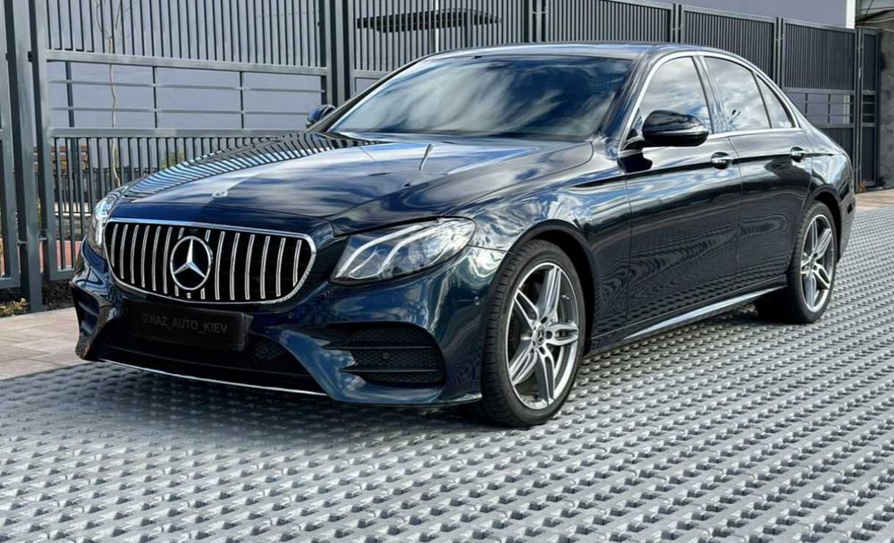 Решетка передняя Mercedes W213 2016-2019 Решітка радіатора AMG GT