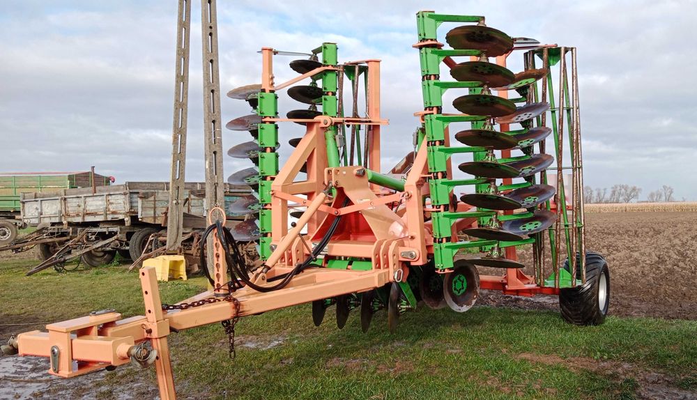 Brona talerzowa talerzówka Agrotom 4,5m