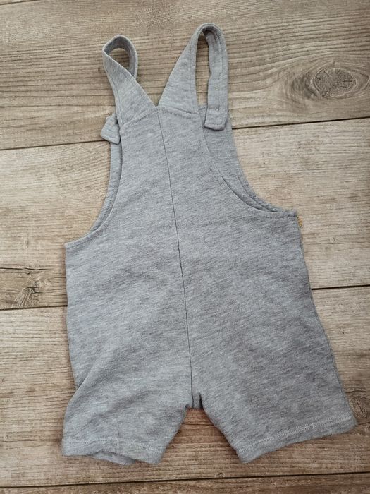 Bawełniane ogrodniczki krótkie spodenki rozm.92