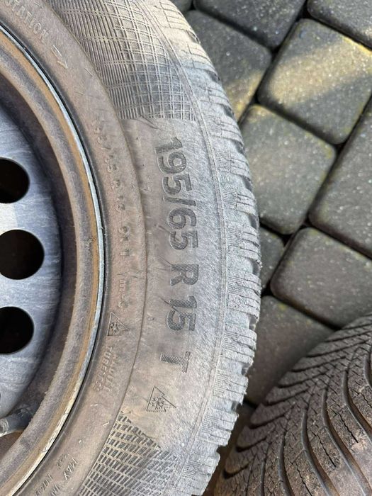 felgi stalowe z oponami zimowymi 15 4szt