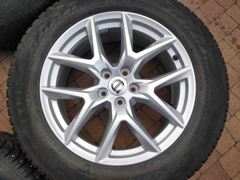 3947. Alufelgi 18" Volvo XC60 II XC40 oryginalne 7.5J ET50.5 5x108