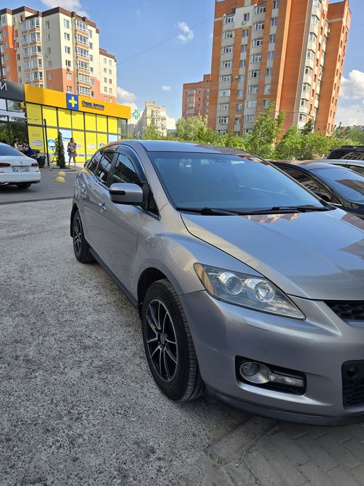 Кросовер Mazda CX-7