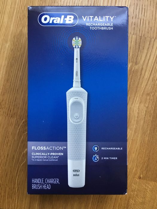 Szczoteczka ORAL-B