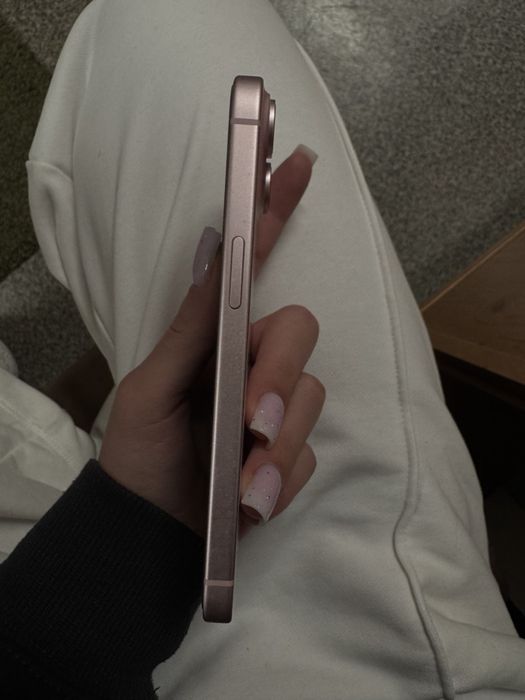 Iphone 15 128 gb 90%