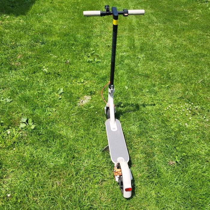 Продам Xiaomi Mi Electric Scooter 3.
