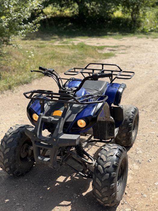 Продам квадроцикл spark ATV 125куб автомат(1+1)