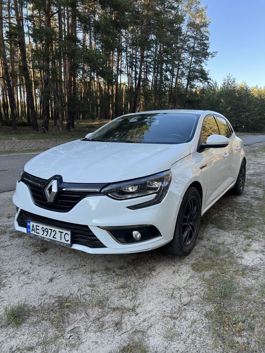 Продам авто Рено меган Renault Megane 4 2017
