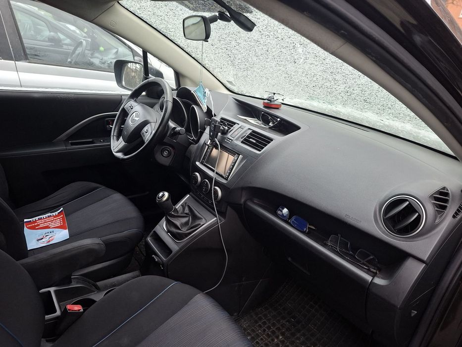 Mazda 5