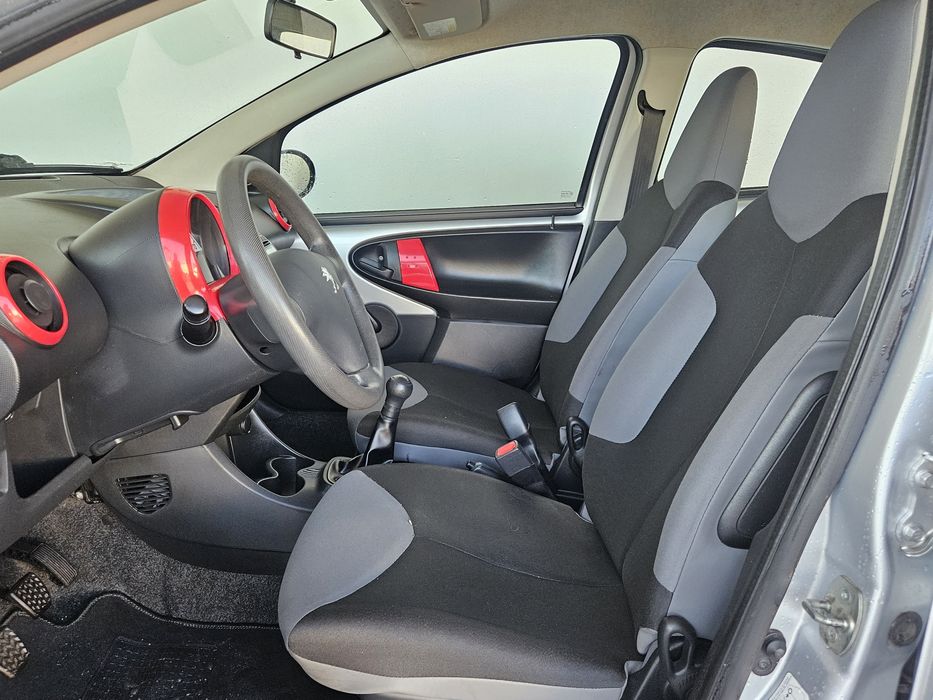Peugeot 107 gasolina — photo 4