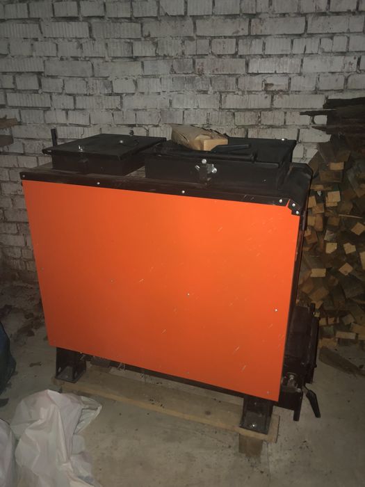 Котел твердопаливний потужний новий