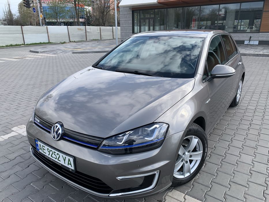 Продам E-Golf Максимальна