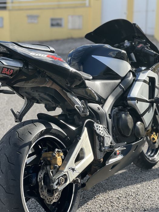 Honda CBR 600RR 2004 ( nacional )