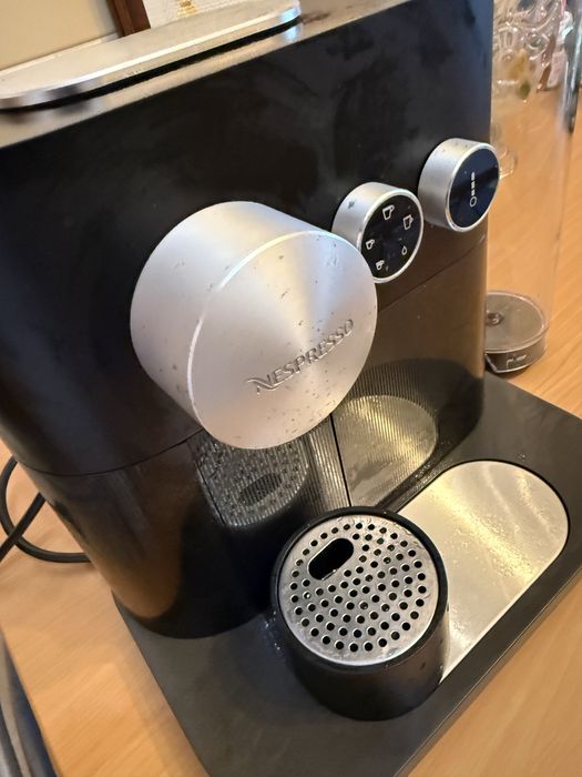 Maquina de cafe Nespresso Expert