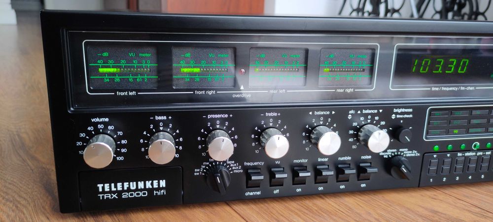 Amplituner Telefunken TRX 2000