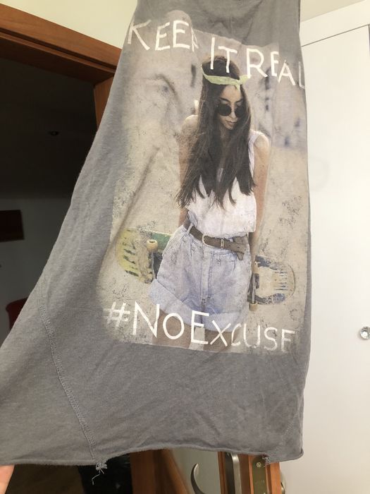 Szara koszulka top bokserka z nadrukiem boho rozmiar XS 34