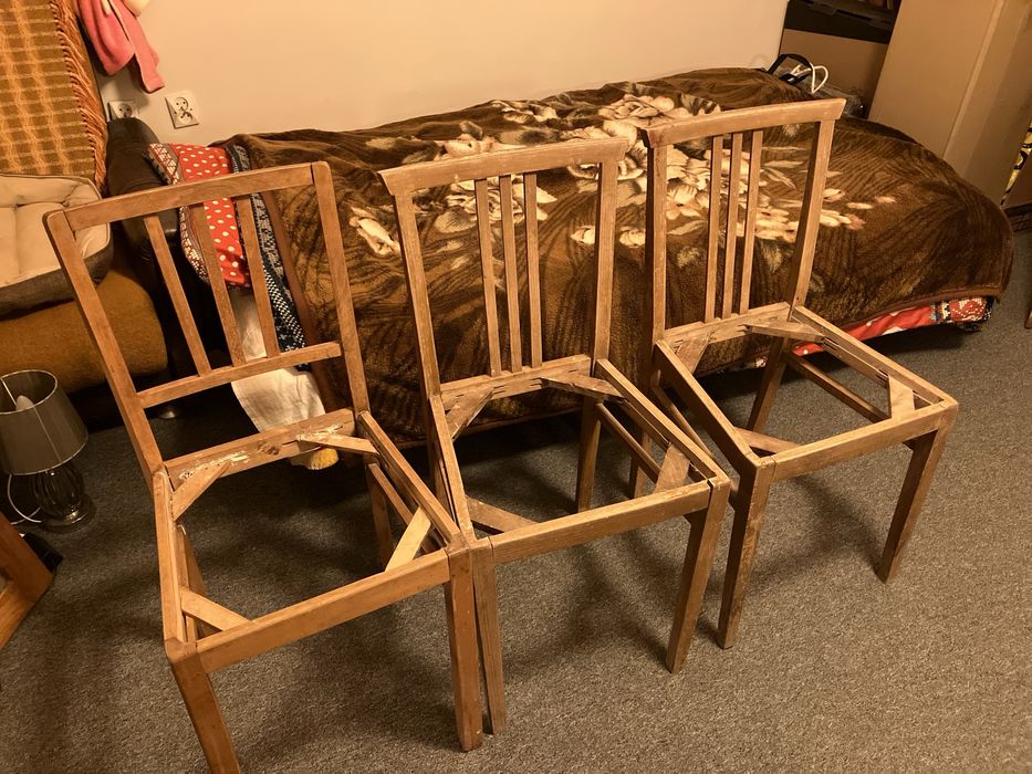 Oddam krzesła (do renowacji)