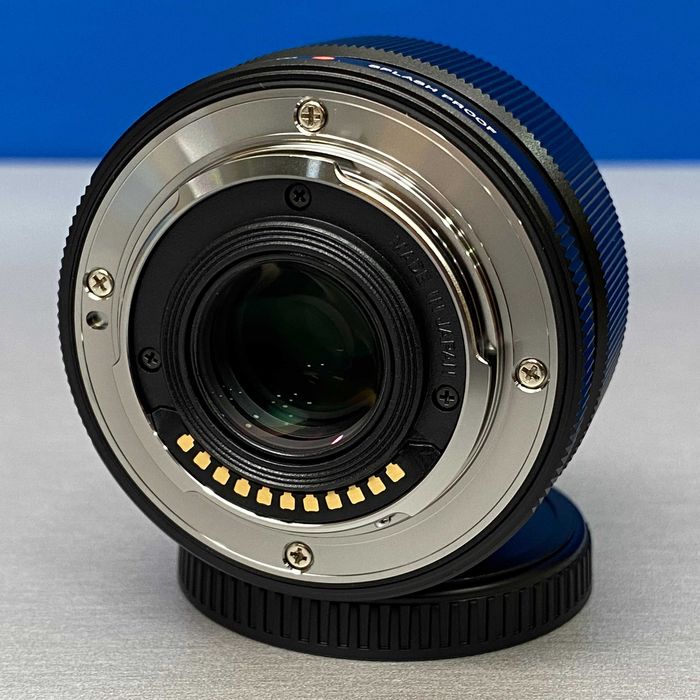 OM System M.Zuiko Digital 25mm f/1.8 II | NOVA | 3 ANOS DE GARANTIA