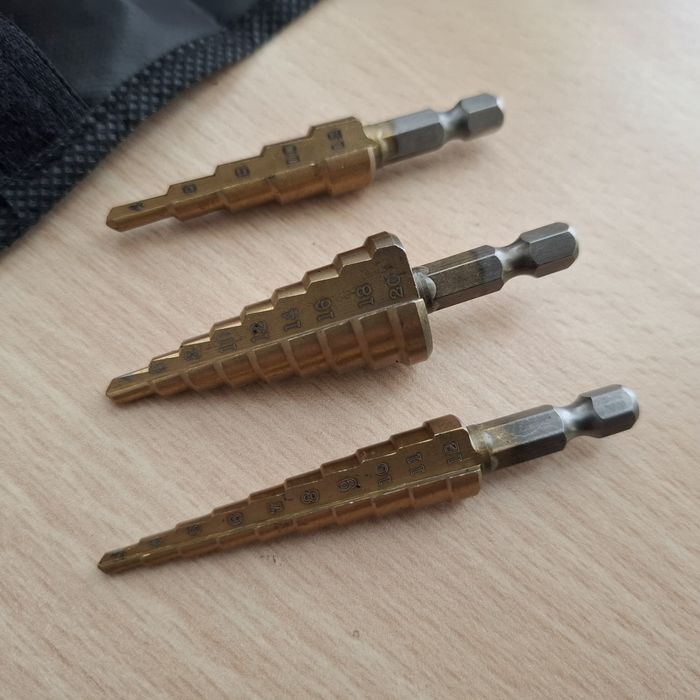 Novo. Kit  Broca Escalonada 5mm à 35mm eixo de 10mm