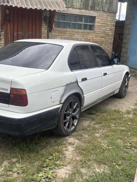 BMW e34 під проект