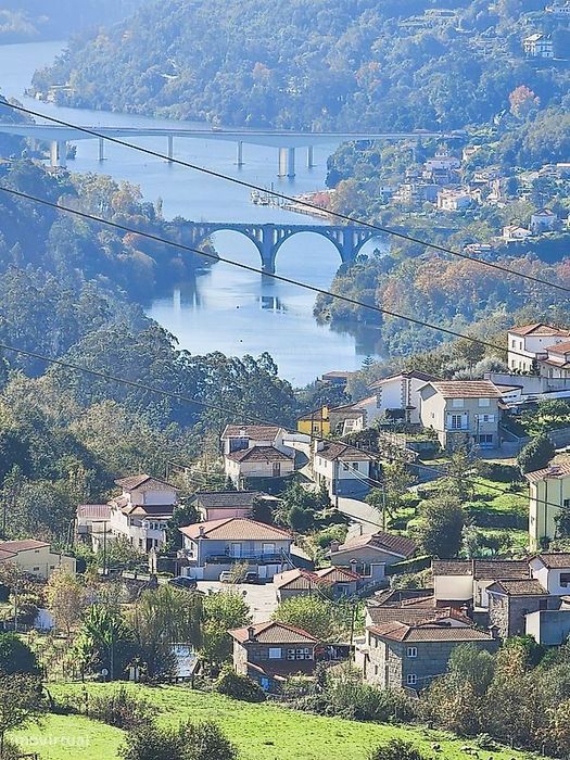 Terreno  para venda — Rio de Moinhos, Porto